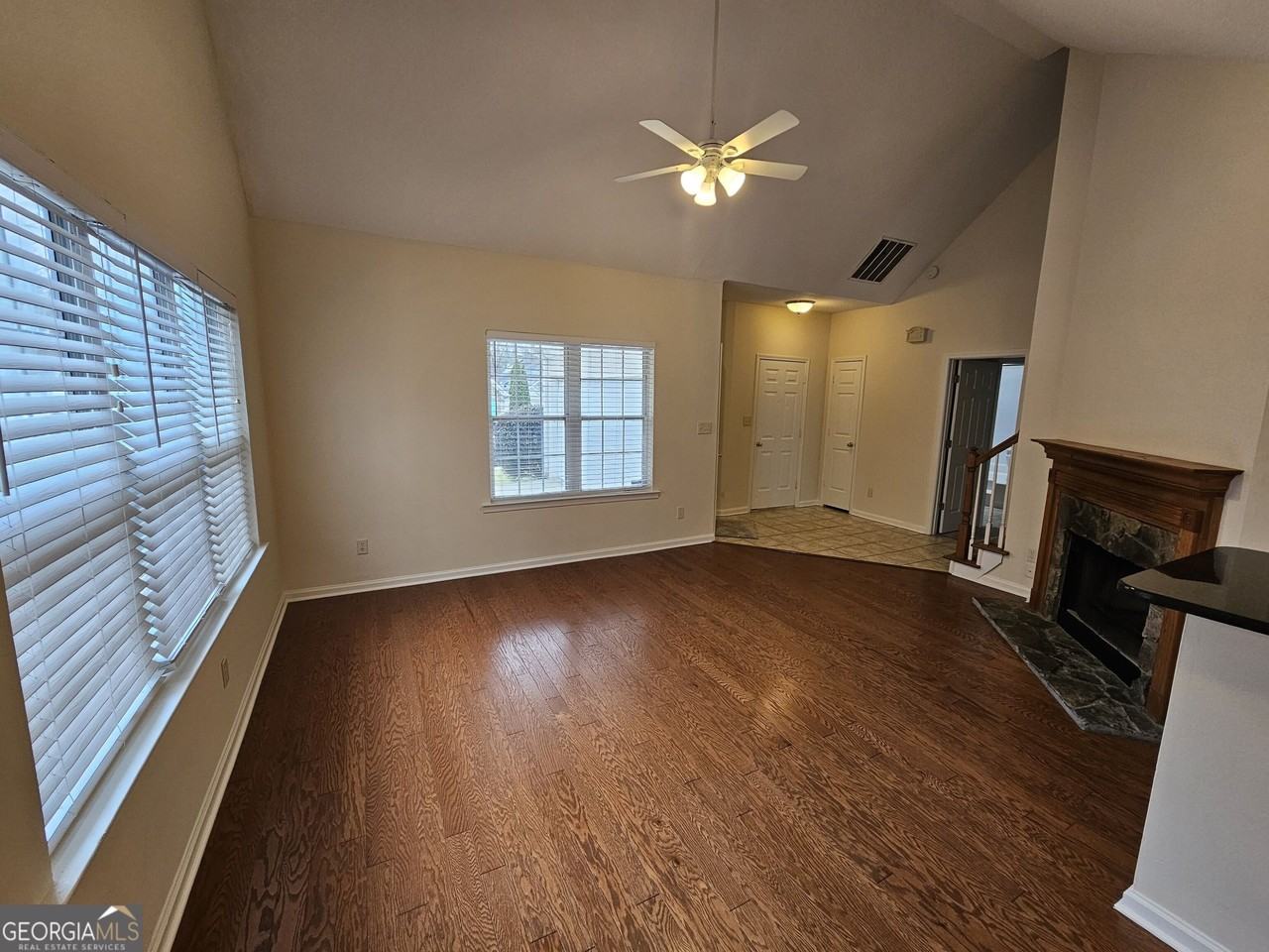 551 N Fairfield Dr - Photo 7 of 26