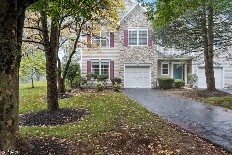 61 Dorchester Dr
