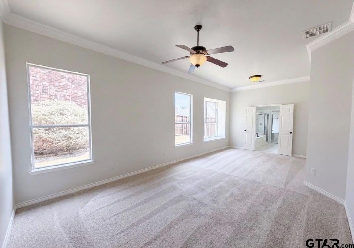 8703 Stonecrest Dr - Photo 3 of 10