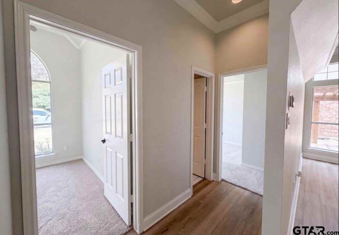 8703 Stonecrest Dr - Photo 7 of 10