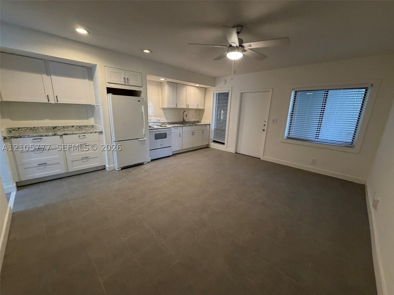 3475 Sw 1st Ave #6 - Photo 4 of 38