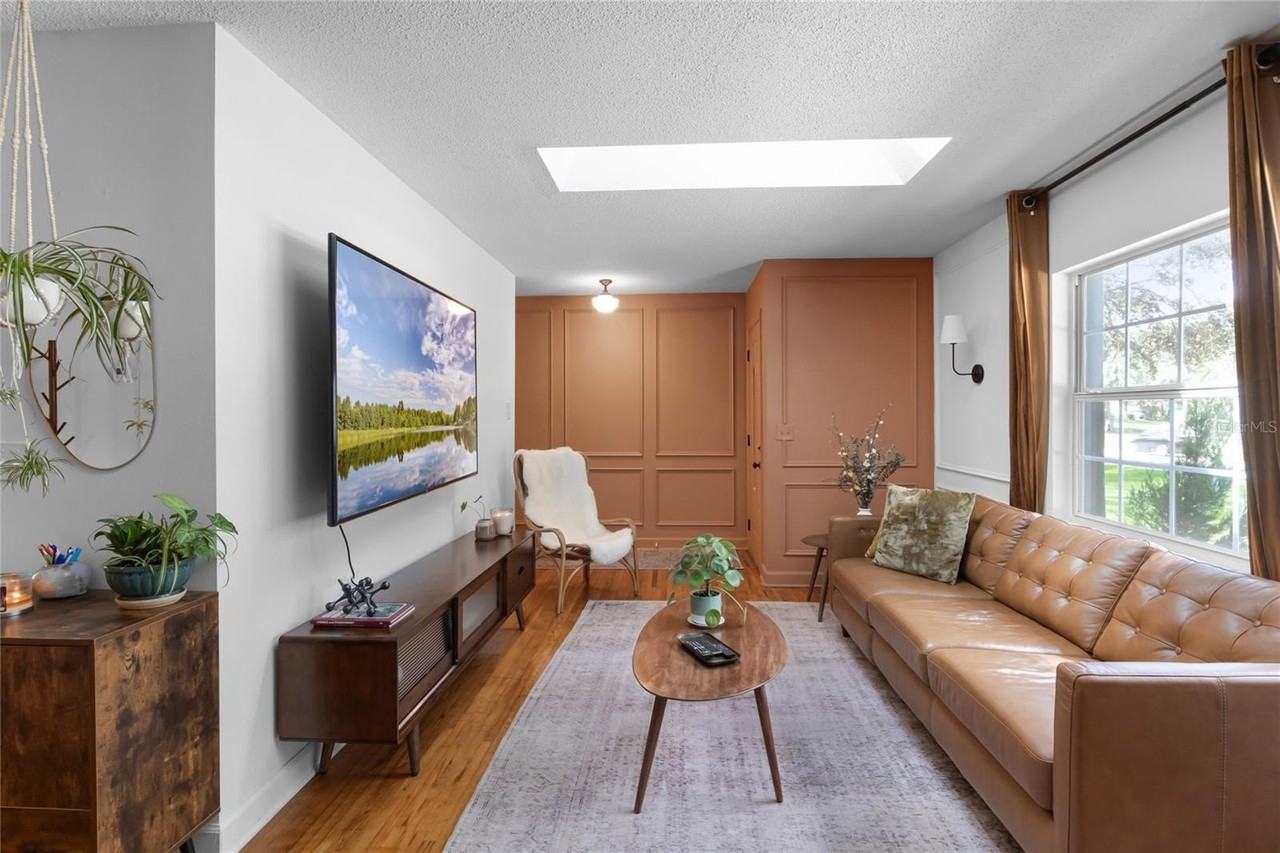 2209 Good Homes Rd - Photo 5 of 27