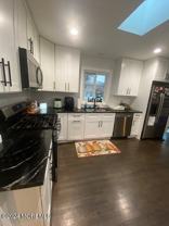 291 Lawrence Ave - Photo 1 of 1