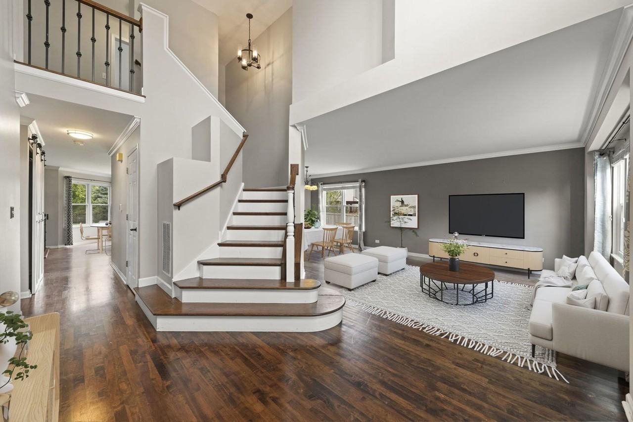 808 Livingston Ct - Photo 3 of 42