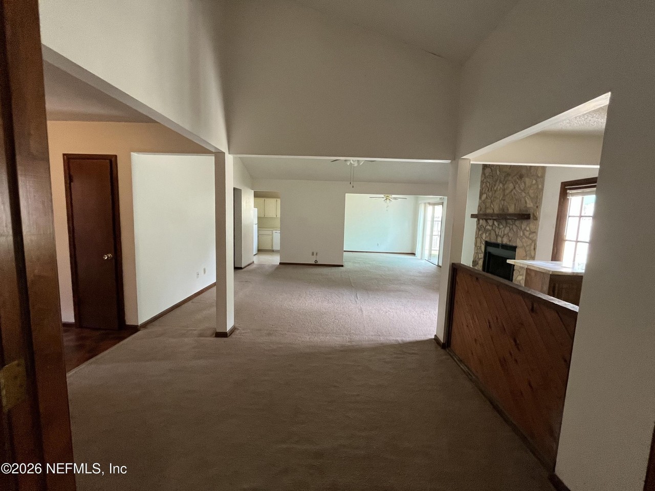 12841 Crest Ridge Dr - Photo 4 of 17