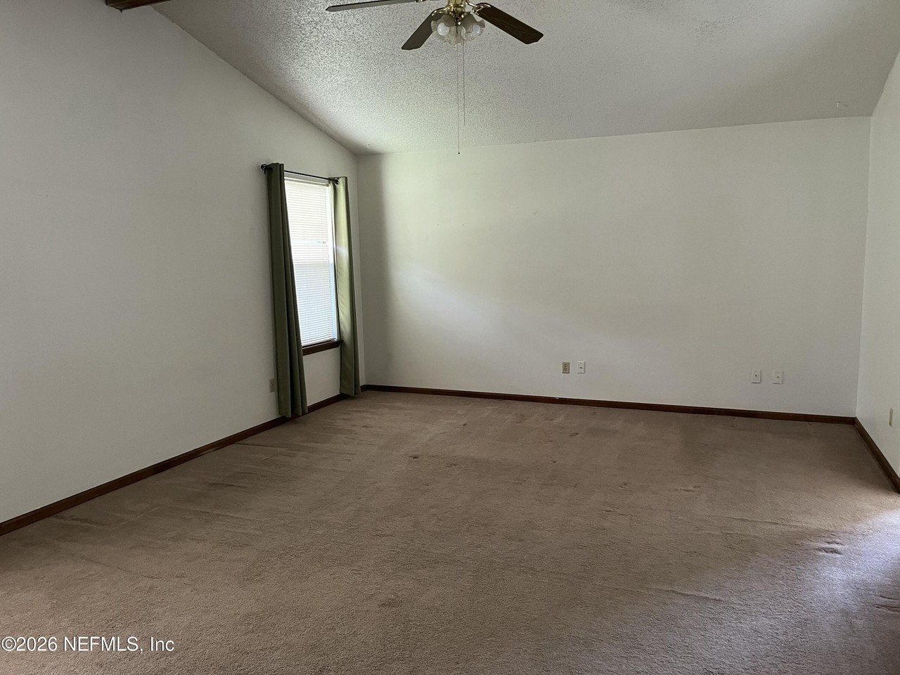 12841 Crest Ridge Dr - Photo 7 of 17