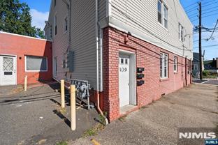 309 Washington Ave #1 - Photo 1 of 1