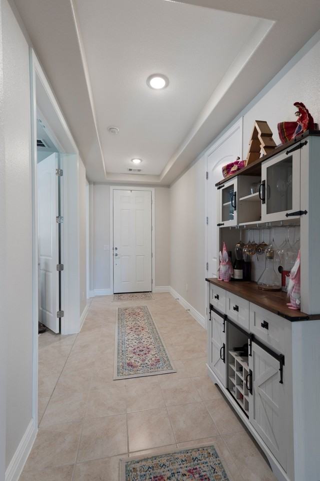 9533 Windwood Ln - Photo 4 of 30