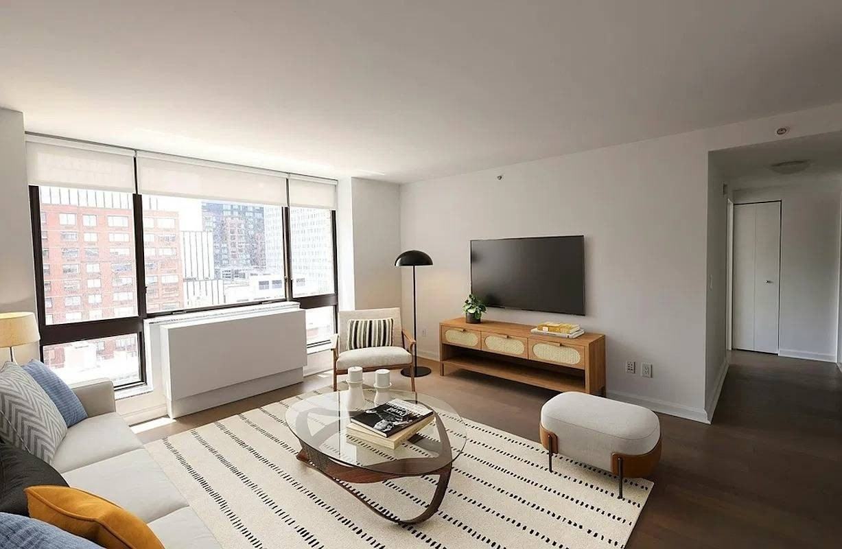 500 W 56th St #1601 - Photo 2 of 18