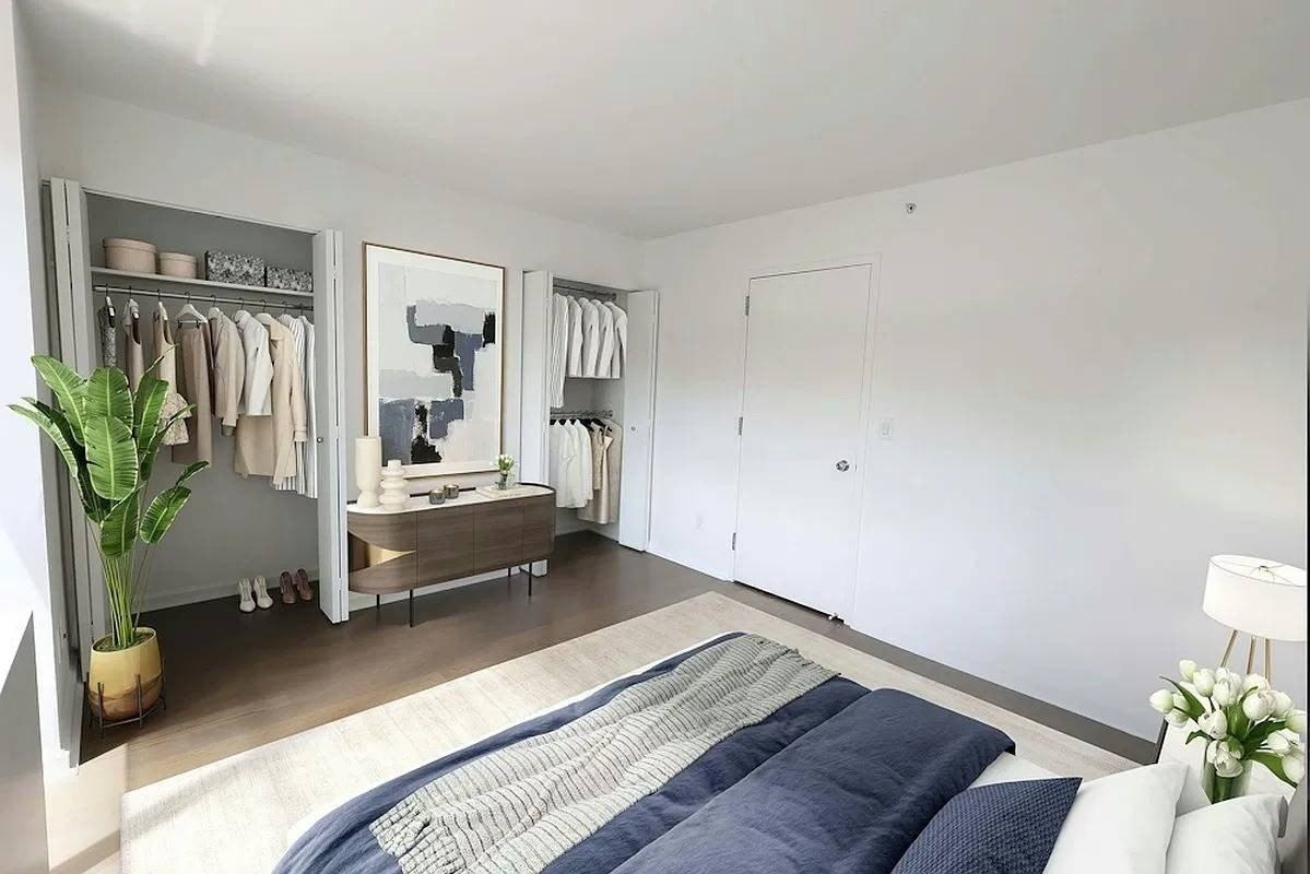 500 W 56th St #1601 - Photo 5 of 18