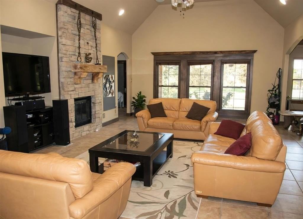 3104 Nw 163rd Ct - Photo 4 of 20