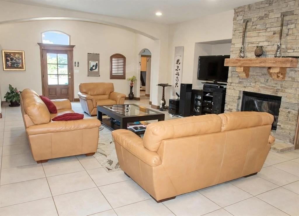3104 Nw 163rd Ct - Photo 5 of 20