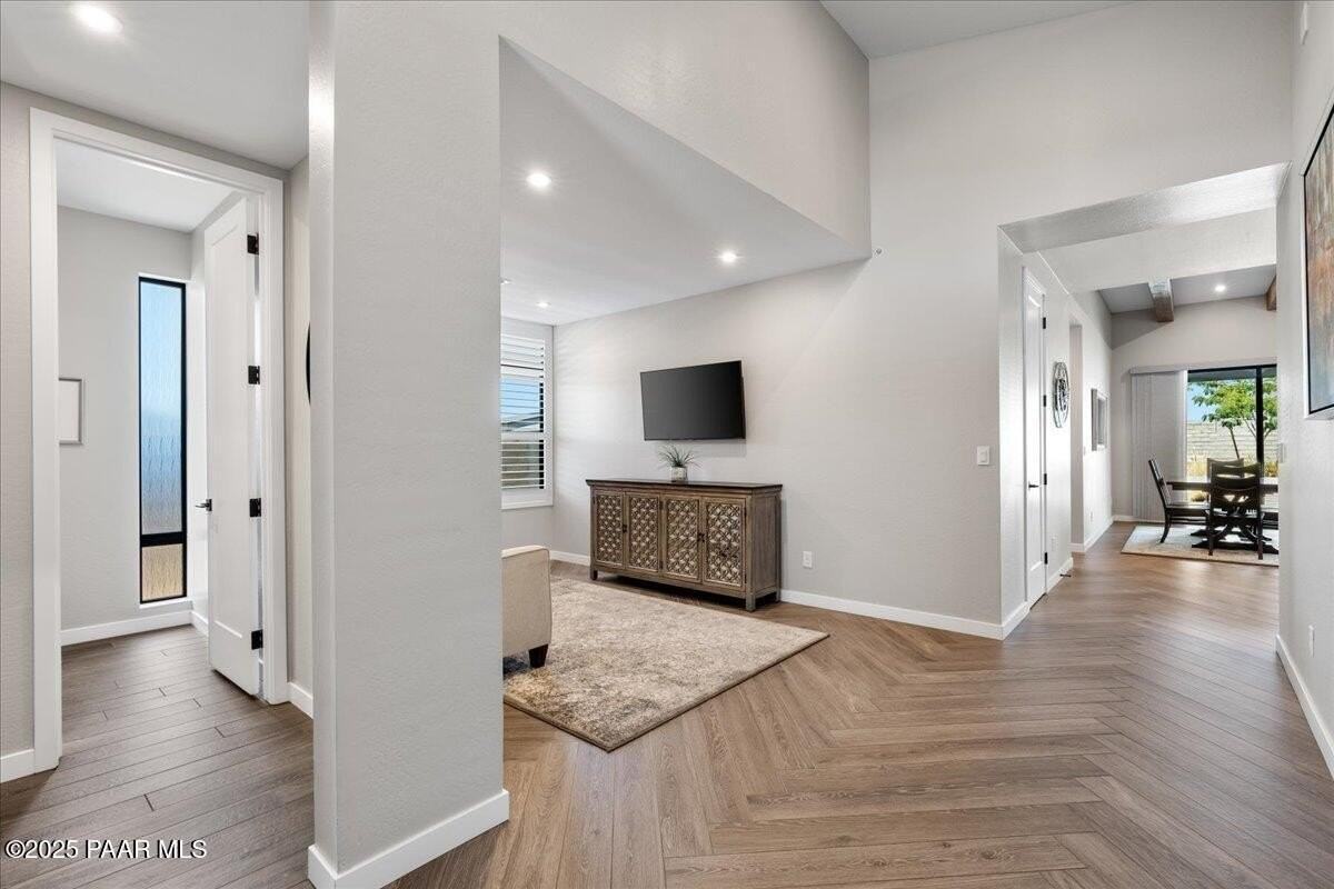 4755 N Yorkshire Loop - Photo 4 of 39