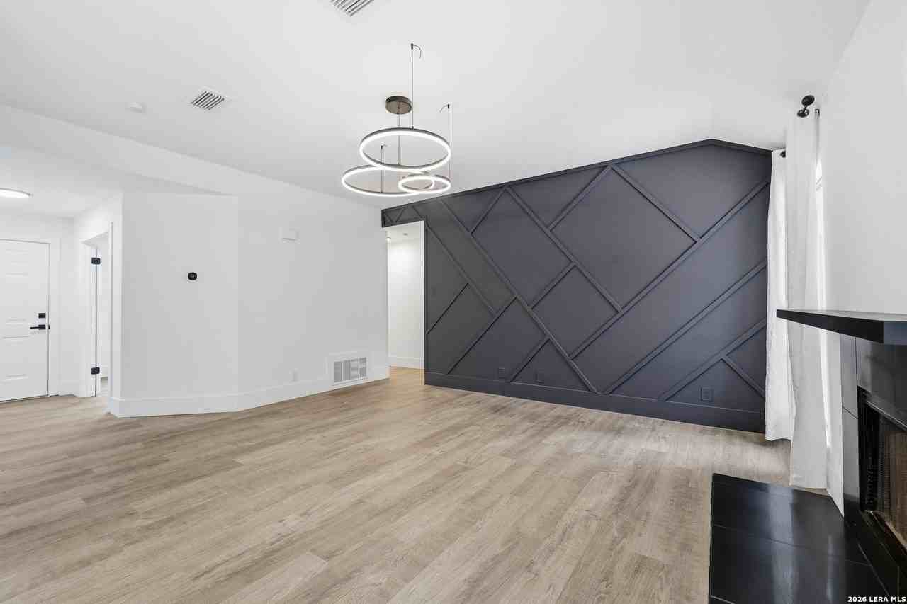 12111 Stoney Pond - Photo 5 of 28