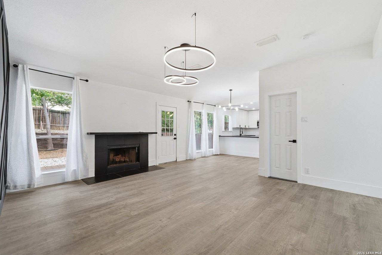 12111 Stoney Pond - Photo 6 of 28