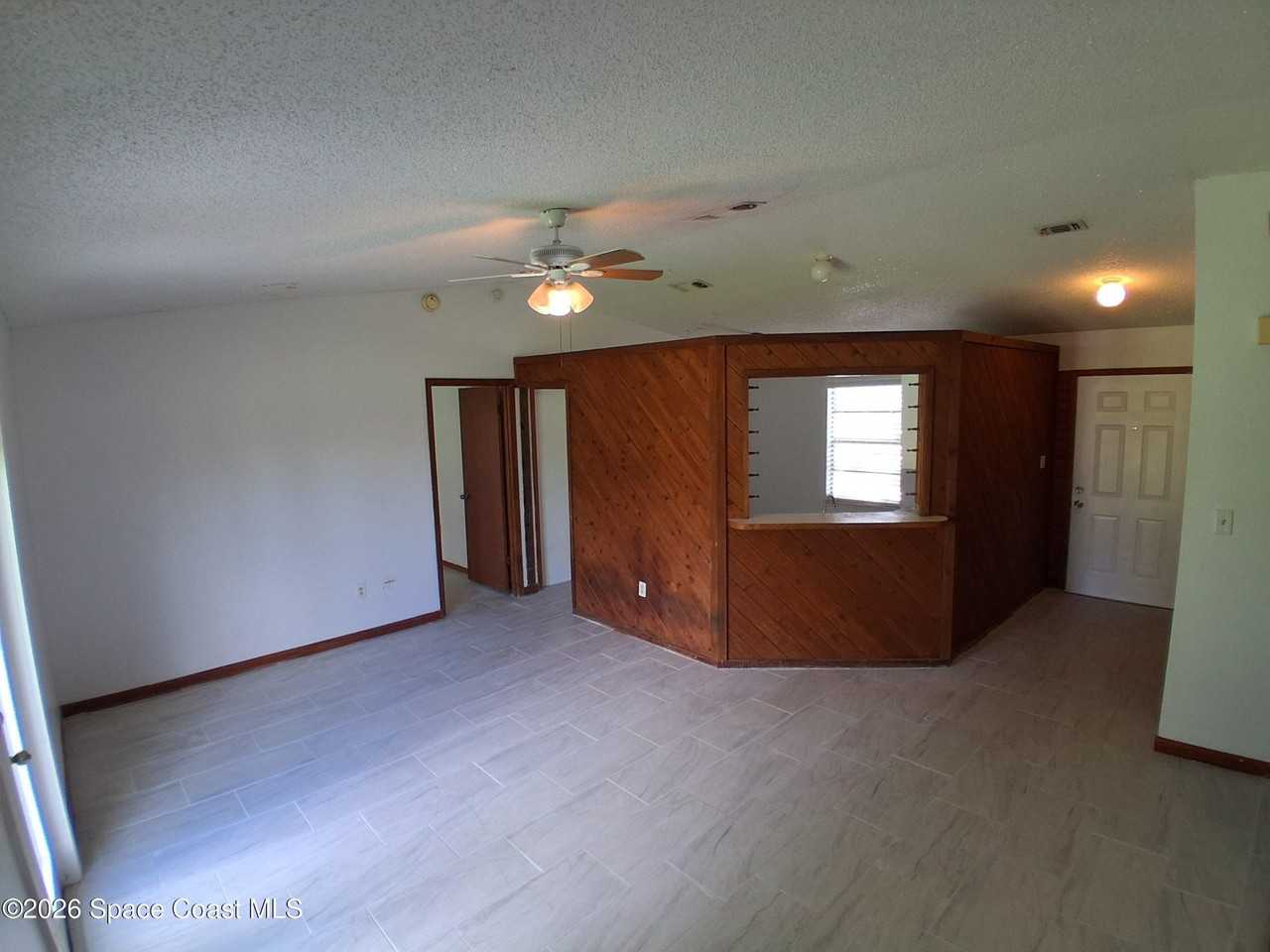 1224 Logan Ave Nw - Photo 3 of 18