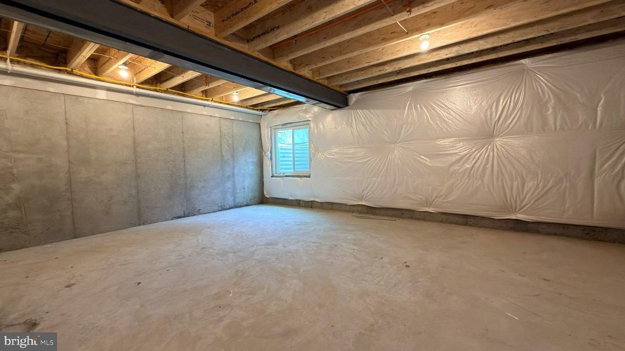 14 Shamrock Cir - Photo 3 of 13