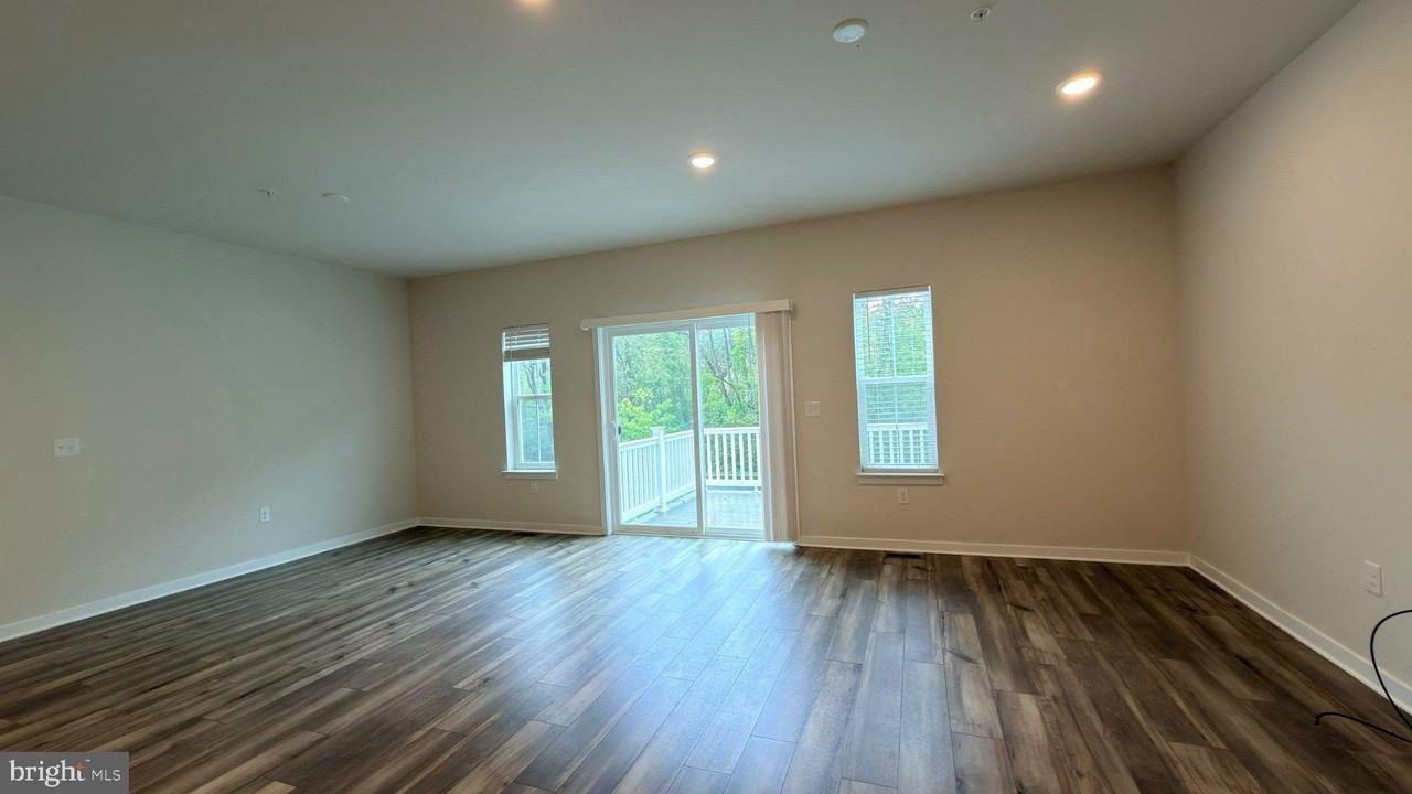 14 Shamrock Cir - Photo 6 of 13