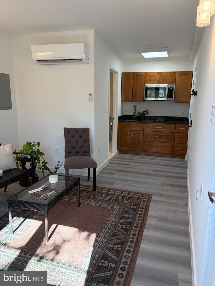 541-2 FLOOR WASHINGTON Avenue - Photo 3 of 11