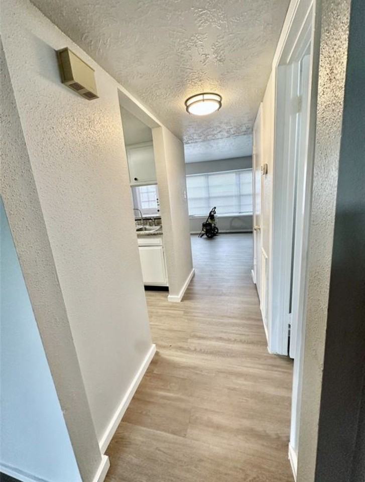 3860 Laura Leigh Dr - Photo 4 of 20