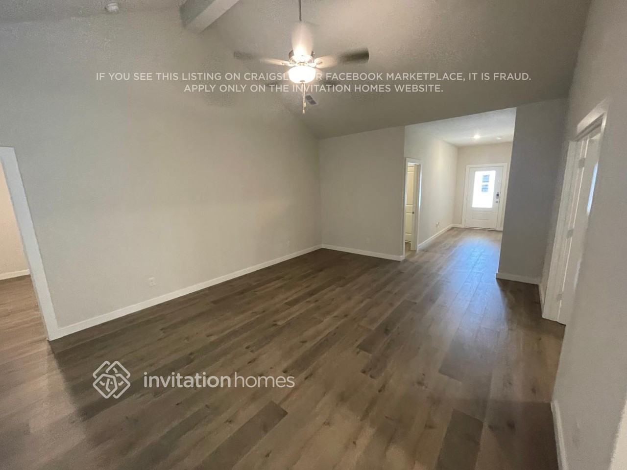 218 N Island Dr - Photo 2 of 14