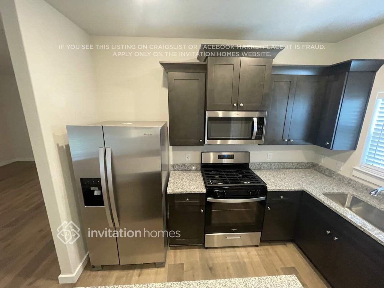 218 N Island Dr - Photo 5 of 14