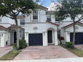 featured image of 10882 Nw 78th Ter