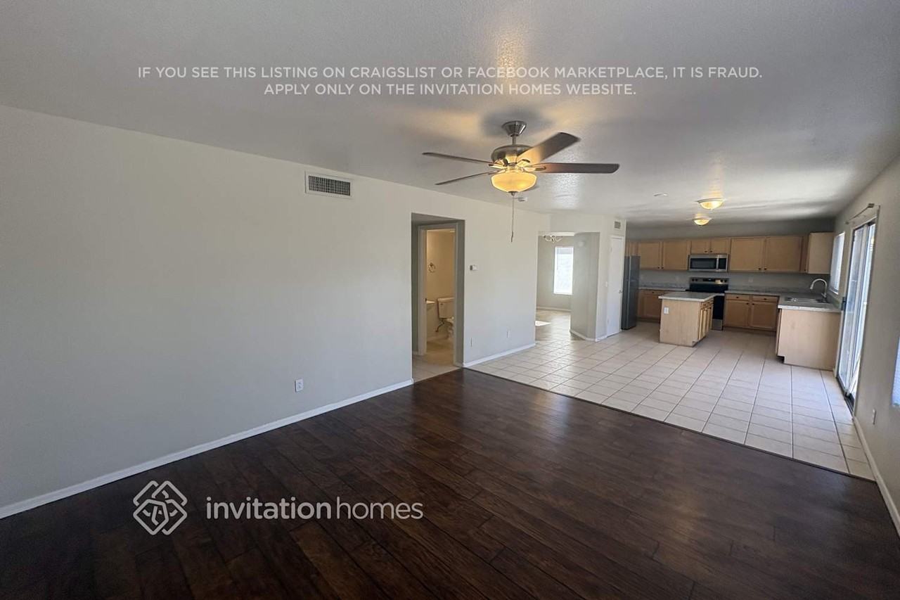 9318 N 85th Dr - Photo 7 of 19