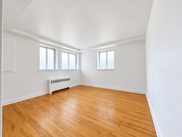 featured image of 595 Rue Saint-Charles O