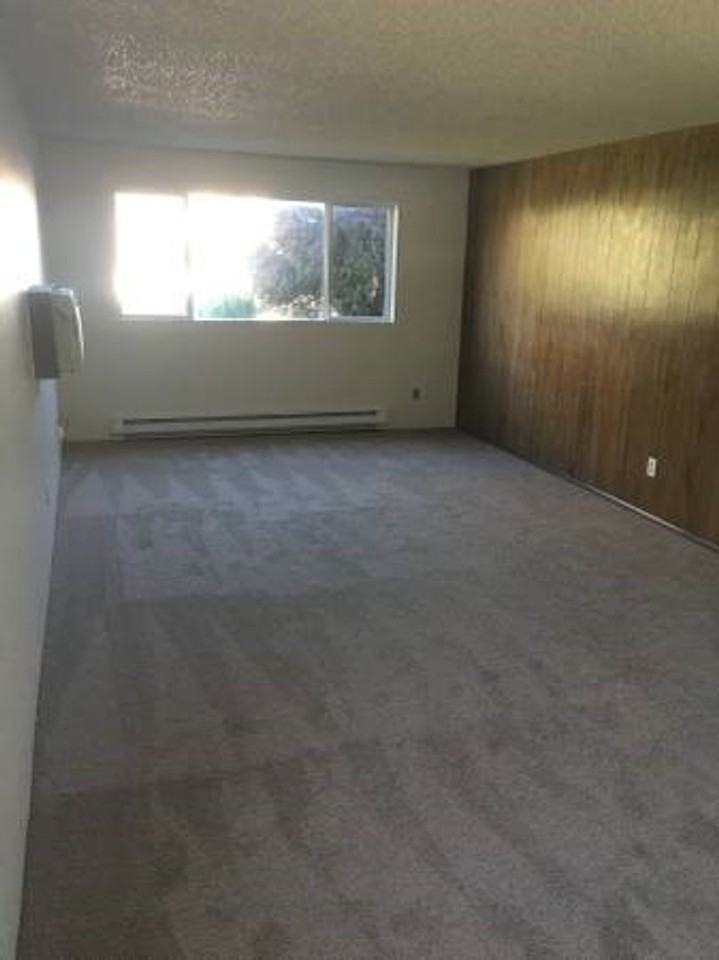 2310 E Q Ave #43 - Photo 5 of 10