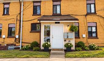 featured image of 1907 Delaware Ave