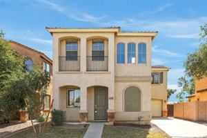 featured image of 4237 E Santa Fe Ln