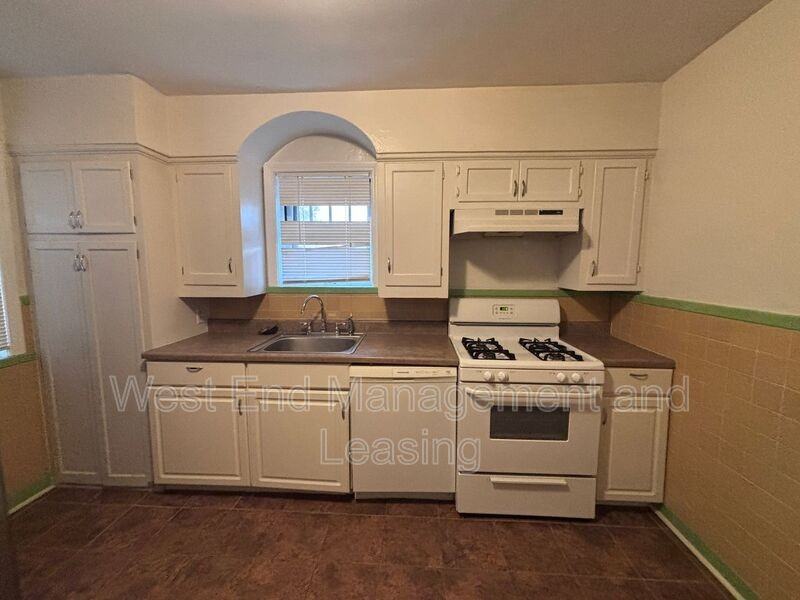 6401 Pernod Ave - Photo 2 of 9