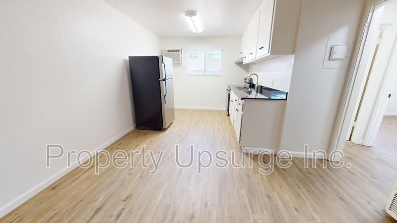 1558 Bridge St #21 - Photo 2 of 12