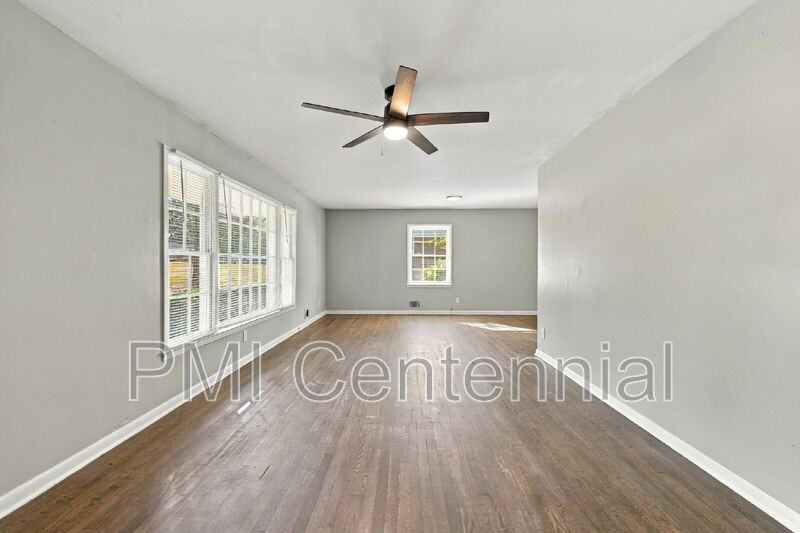3438 Springside Dr - Photo 6 of 33