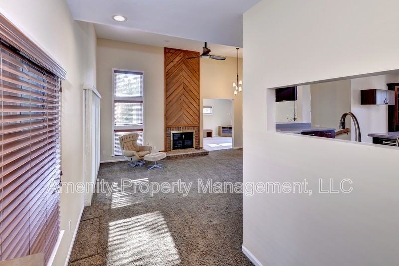 49 Dillwyn Dr - Photo 7 of 50