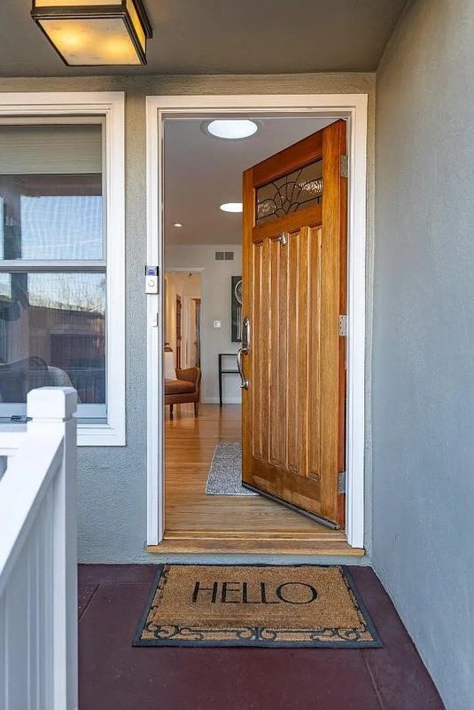 1354 Oakhurst Ave - Photo 6 of 14