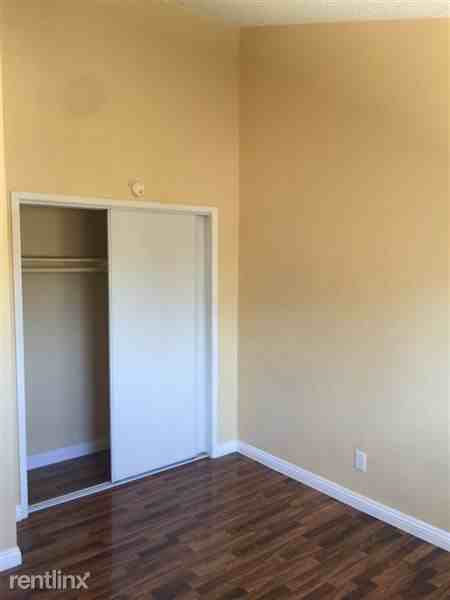 3119 Merced Ave - Photo 3 of 7