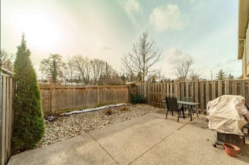 6 Atessa Drive - Photo 3 of 10