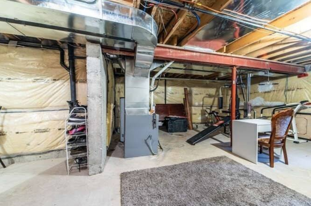 6 Atessa Drive - Photo 4 of 10