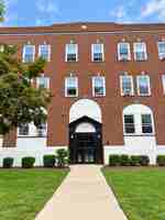 featured image of 502 Brinley Ave