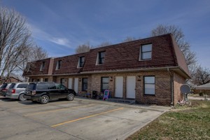 featured image of 1345 N 50th St