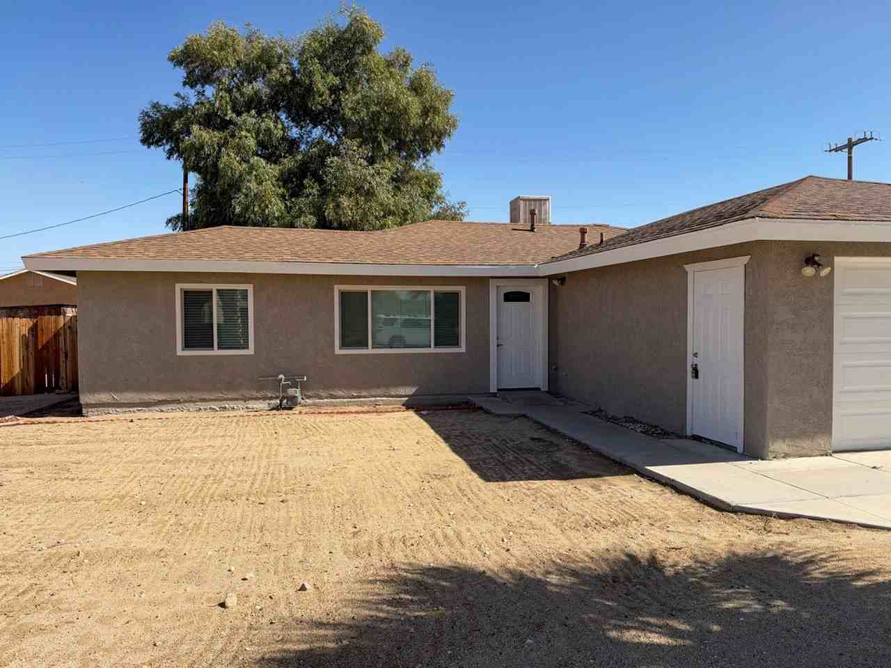 6565 Mojave Ave - Photo 3 of 42