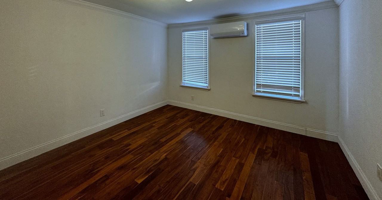 503 S East Ave - Photo 7 of 11