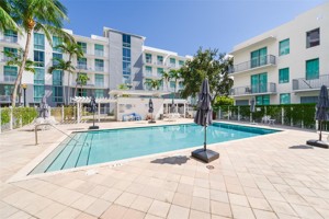 featured image of 2146 Van Buren Street