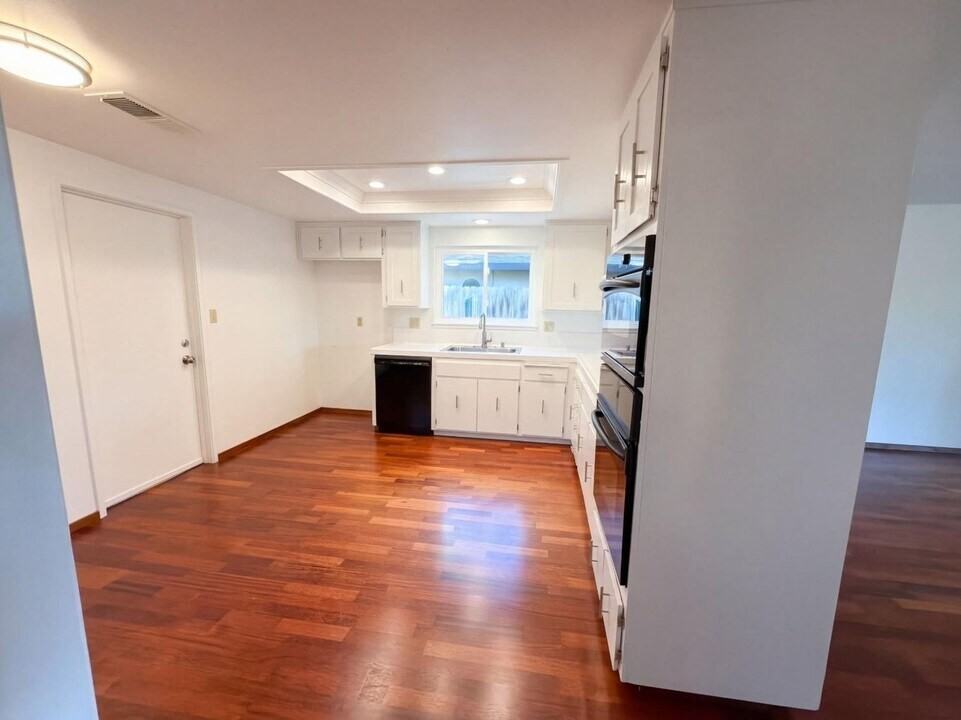 6801 Havenhurst Drive - Photo 7 of 7