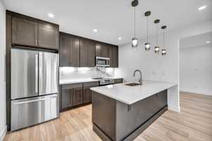 featured image of 15 Hurlburt St