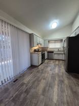 Espana West, Simply Gorgeous and All Single Story! - Photo 1 of 1