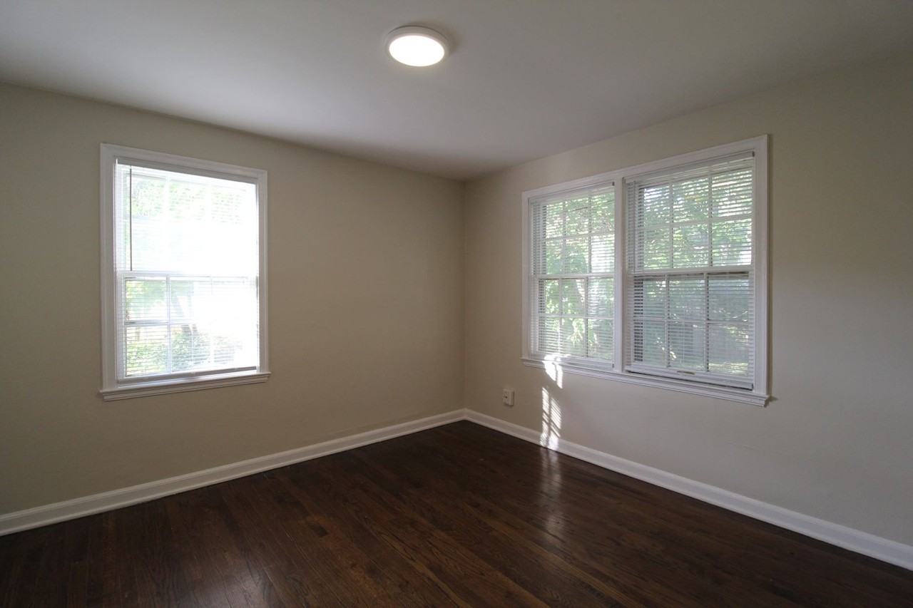 500 E Glendale St - Photo 6 of 8