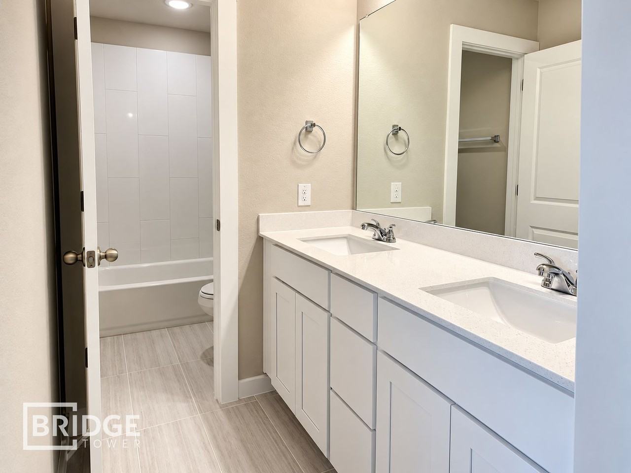 4712 Deadwood Dr - Photo 6 of 18